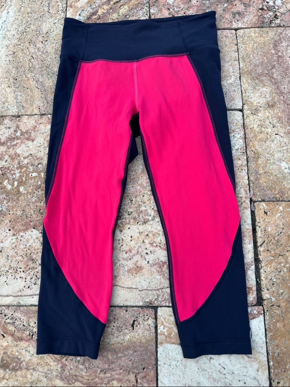 Athleta salutation color block Capri pink navy med